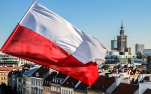 Польща радить своїм громадянам покинути Росію