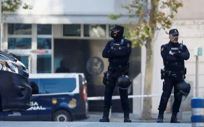 Вибухотехніки знешкодили лист-бомбу в посольстві США