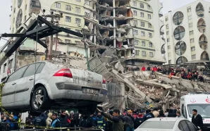 Землетрус у Туреччині: загинули понад 284 людини, понад 2000 поренені