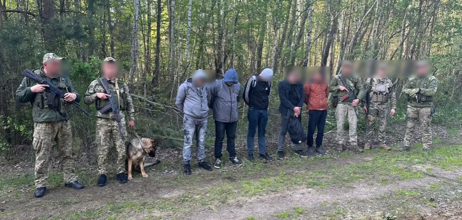 На Львівщині прикордонники затримали 5 ухилянтів