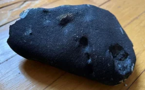 У США впав на будинок метеорит